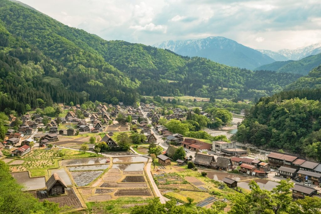 Road trip de noces - village japonais dans les montagnes